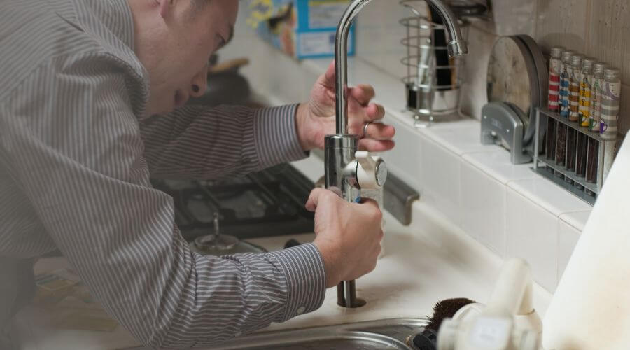 Professional emergency plumbing in Lick Creek, KY